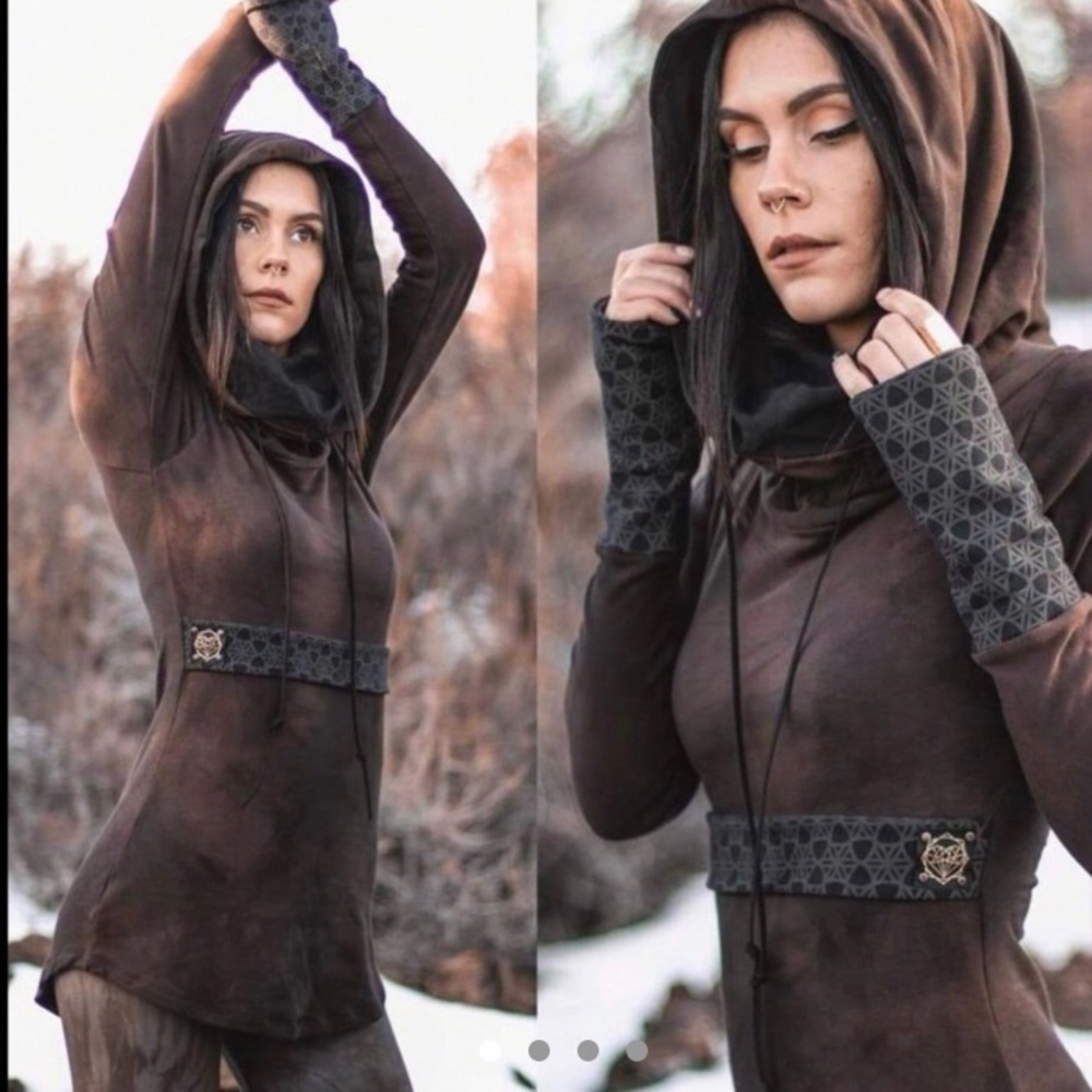 Sew Much Love Wanderlust hoodie WILDHORSE